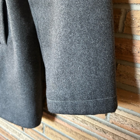 J Crew grey peacoat size M. - Picture 5 of 16
